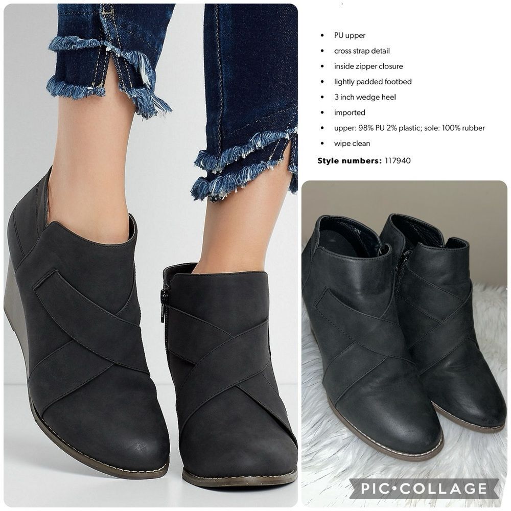 Maurices 11M Black Alexis Cross Strap Wedge Bootie